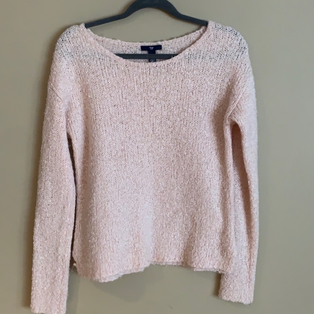 pink sweater